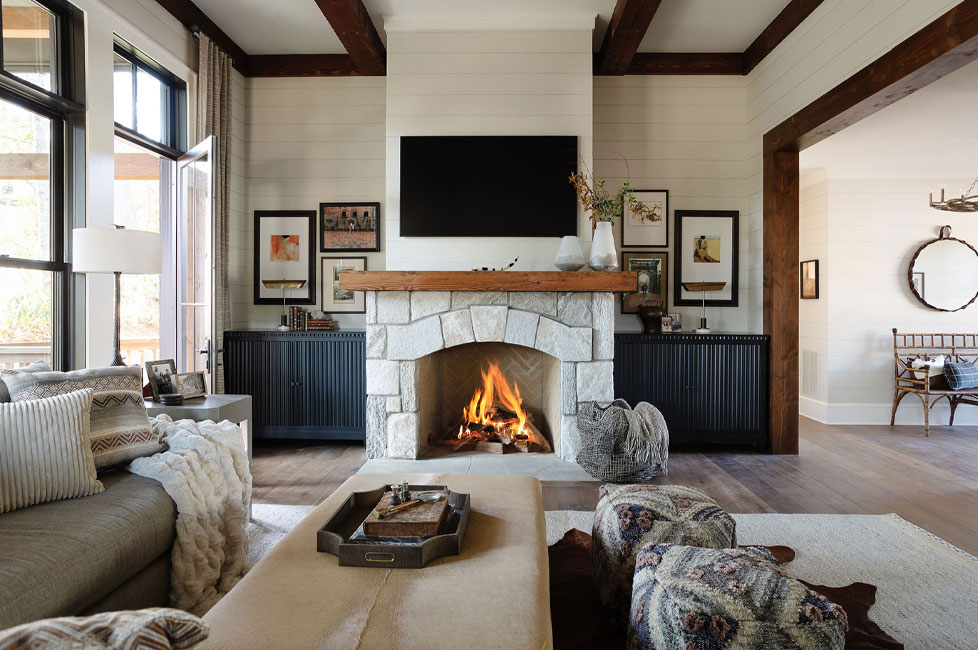 mountain home living room design